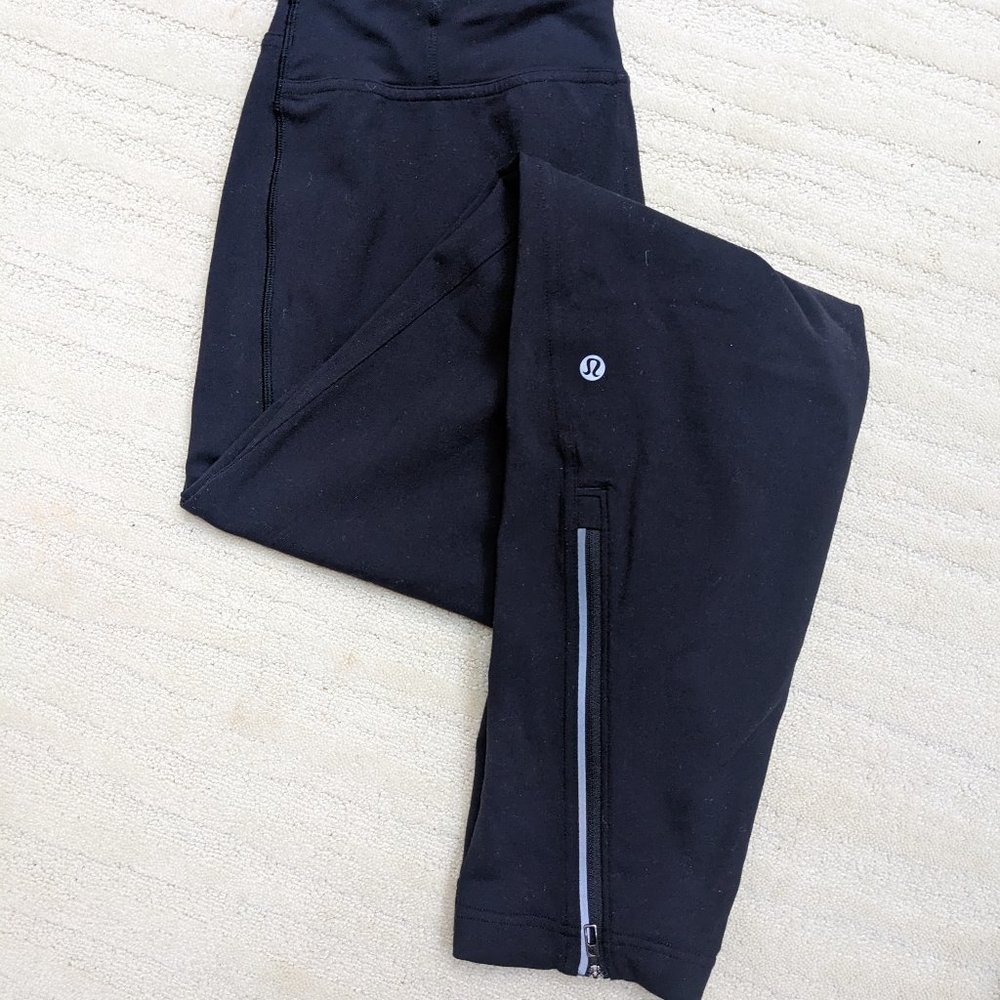 Lululemon surge jogger previous gen - Picture 1 of 3